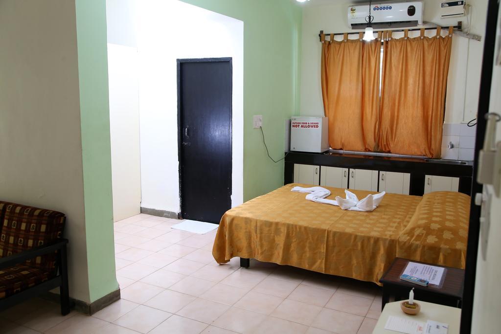 Alor Holiday Resort Calangute Exterior foto
